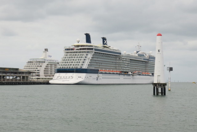 station pier cruise ship terminal photos